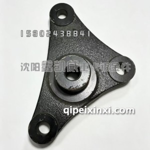 J6左前稳定杆下支架2906441-51B