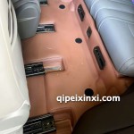 腾势N911B棕色脚垫