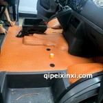 依维柯软包脚垫