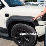 方程豹轮眉划痕喷漆复原